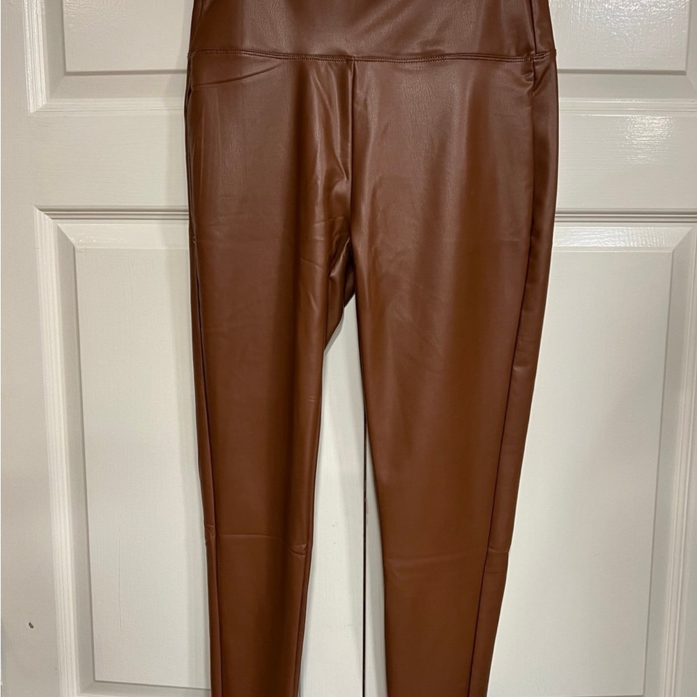 Zenana Women's Faux Leather Tight Leggings Size Large NWOT